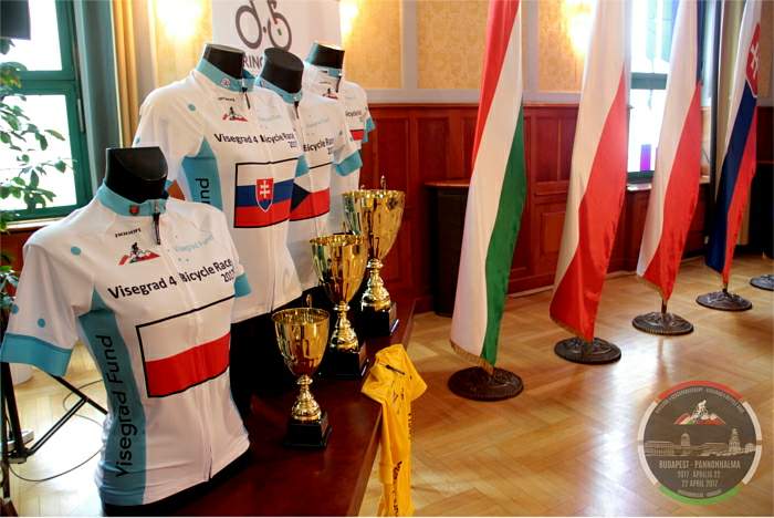 V4 Kerékpárverseny sajtótájékoztató 2017 (Fotó: Drienyovszki Tamás)