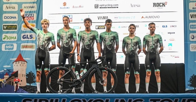 A V4 idei magyar csapatai: Team United Shipping