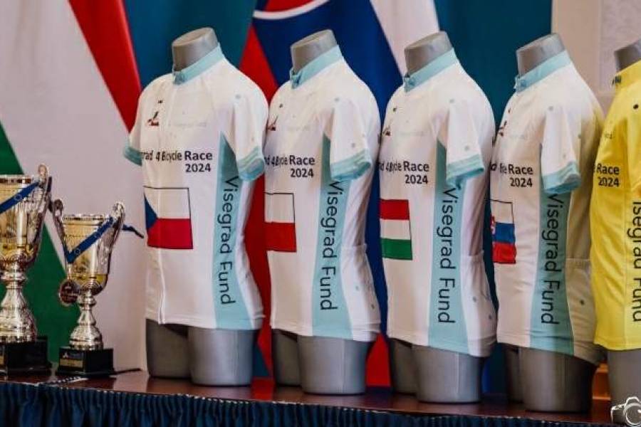 V4 Kerékpárverseny 2024 – A sajtótájékoztató képekben